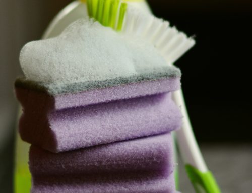 Ultimate Guide to Simple, Non-toxic Homemade Cleaning Products