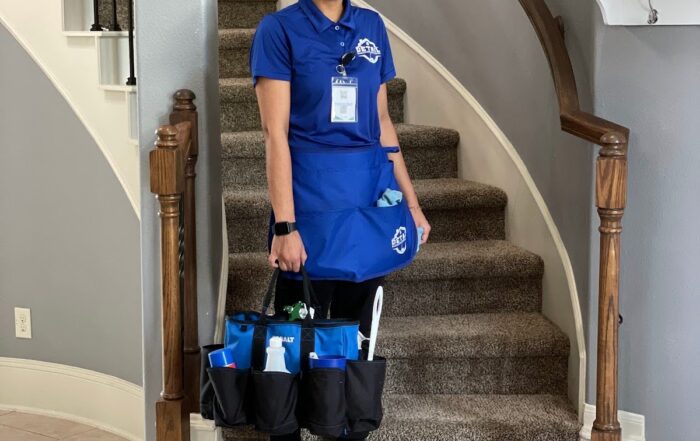 Our staff Detail Cleaning | Houston House Cleaning